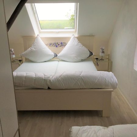 Marijanas Ferienhof 2, Urlaub Mit Viel Platz Zwischen Dornumersiel Und Bensersiel, Gehoert Zum Cafe Kunterbunt Holtgast Bagian luar foto